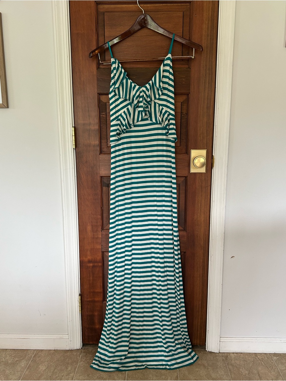 NWT Max Studio Striped Teal and White Maxi Dress with Ruffle Bodice - Women’s M